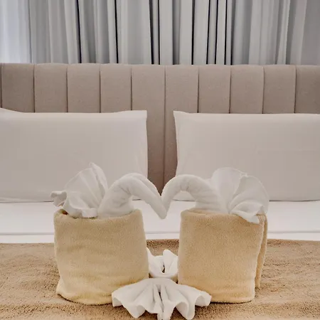 Oniro Makenzy Larnaca