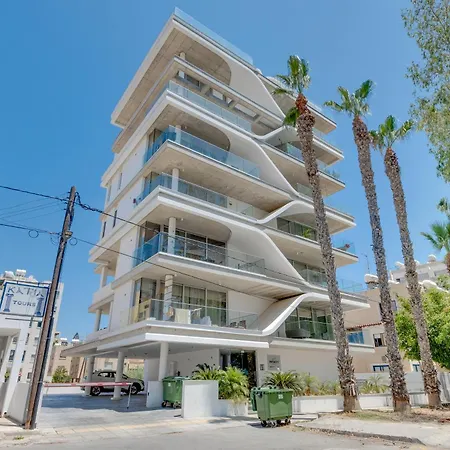 Oniro Makenzy לרנקה